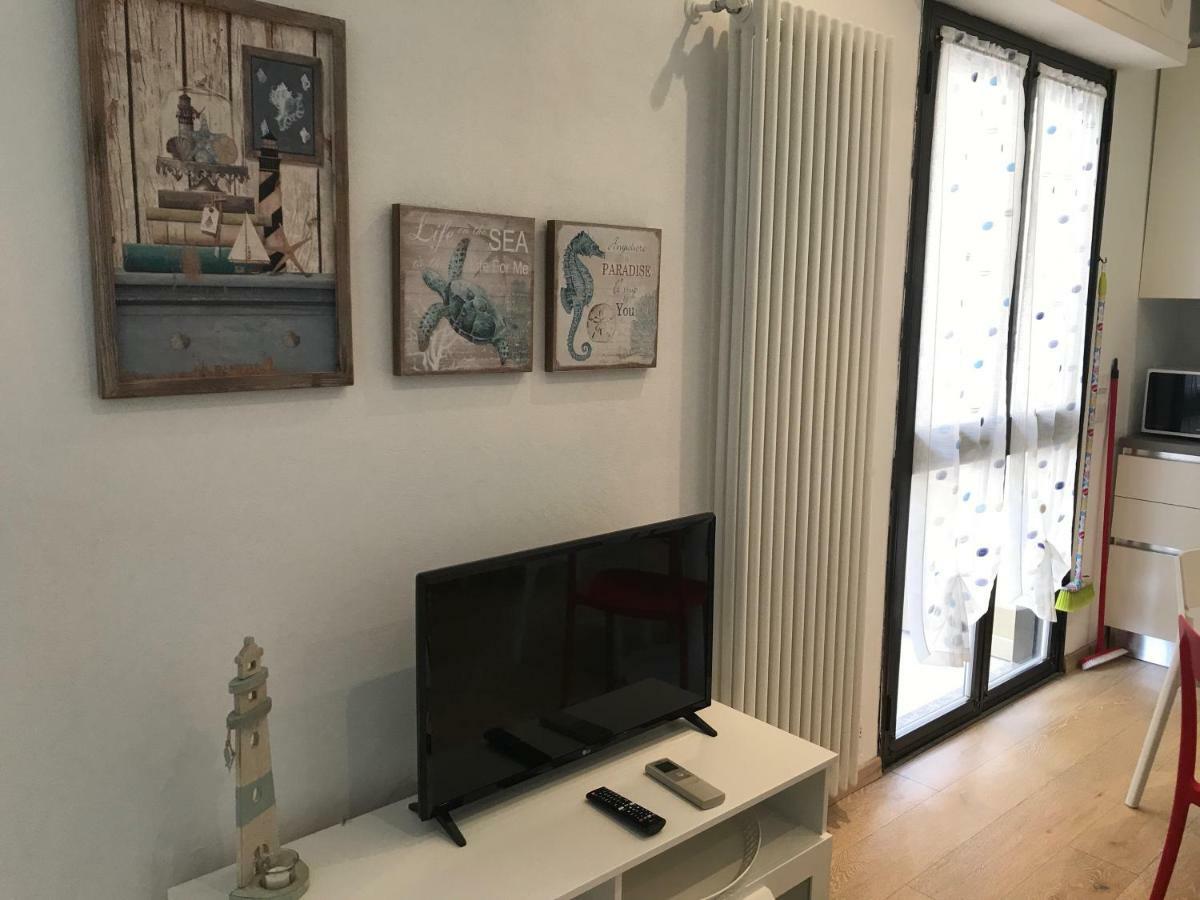 Apartamento Casa Celeste Viareggio Exterior foto